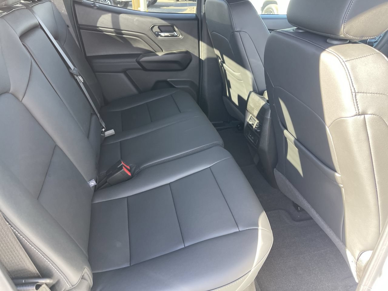 New 2026 GMC Canyon Elevation w/ Convenience Package RWD image 26