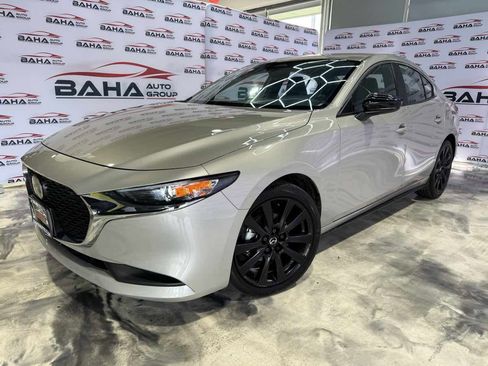 Used 2025 MAZDA MAZDA3 s image 12