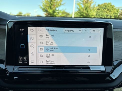 New 2026 Volkswagen Atlas SE image 18