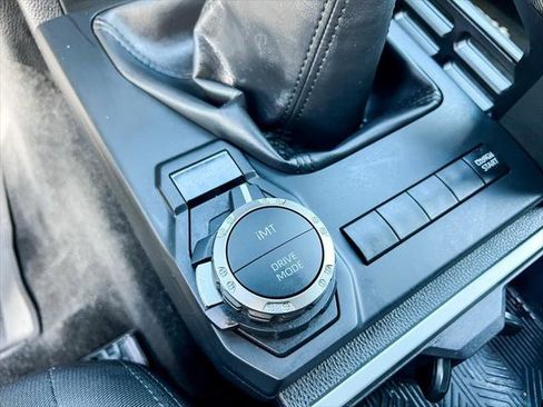 Certified 2025 Toyota Tacoma SR image 21