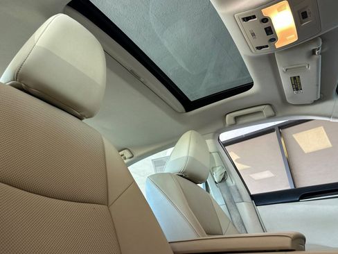 Used 2015 Lexus ES 350 FWD image 13