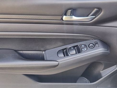 Used 2020 Nissan Altima 2.5 S image 11