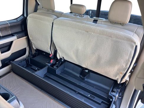 Used 2020 Ford F250 Lariat w/ Lariat Ultimate Package AWD/4WD image 29
