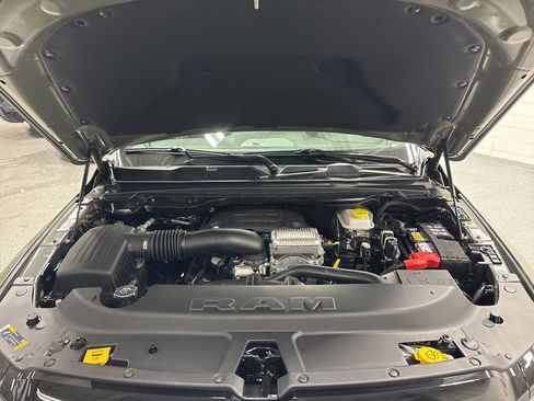 New 2026 RAM 1500 Laramie w/ Night Edition AWD/4WD image 40