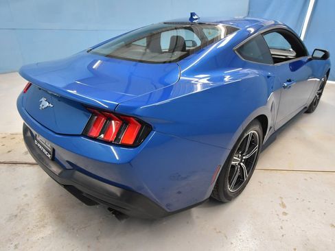 Used 2024 Ford Mustang Coupe image 32