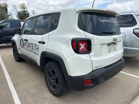 Used 2020 Jeep Renegade Sport w/ UConnect 7.0 Group FWD image 10