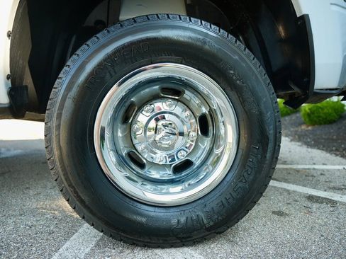 Used 2024 RAM 3500 Big Horn image 32