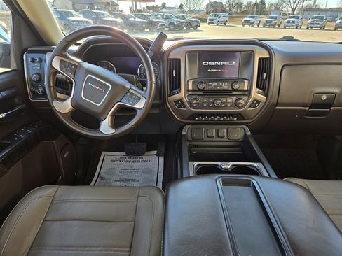 Used 2015 GMC Sierra 1500 Denali image 7