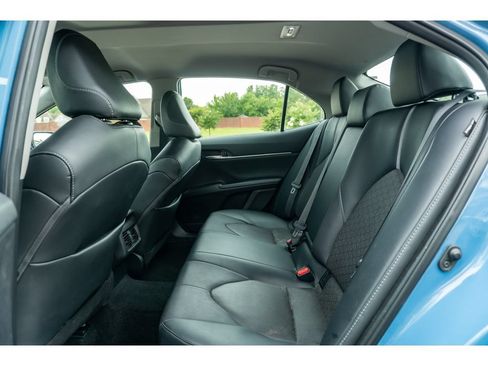 Used 2023 Toyota Camry XSE FWD image 15