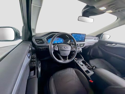 Used 2023 Ford Escape Platinum w/ Premium Technology Package FWD image 28
