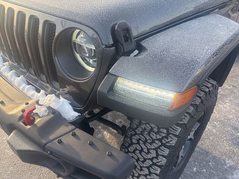 Used 2018 Jeep Wrangler Unlimited Rubicon image 10