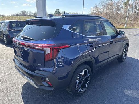 Certified 2024 Kia Seltos EX image 6
