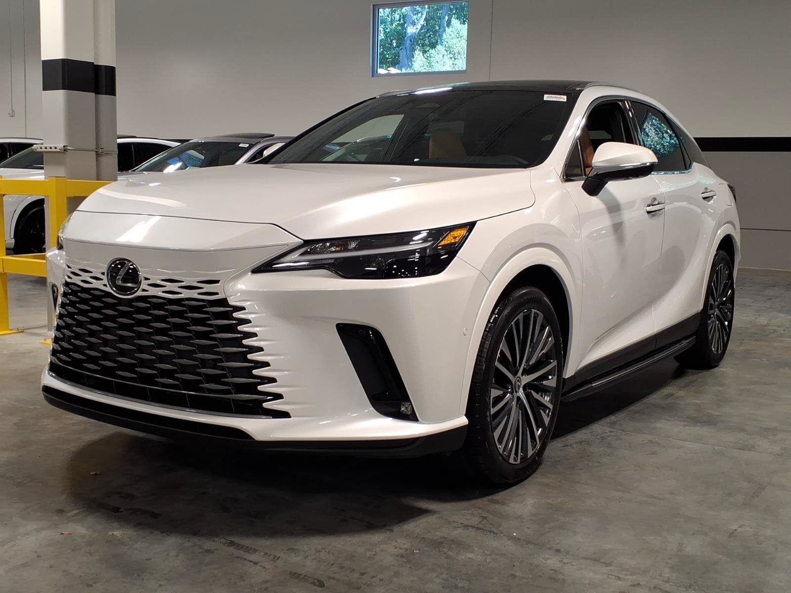 New 2026 Lexus RX 350 AWD image 3