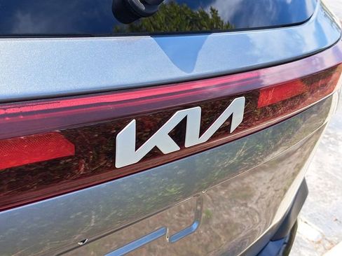 Used 2024 Kia Seltos EX image 5