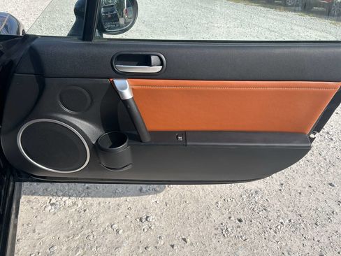 Used 2008 MAZDA MX-5 Miata Grand Touring w/ Premium Pkg image 16