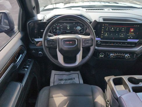 Used 2024 GMC Sierra 1500 Elevation AWD/4WD image 10