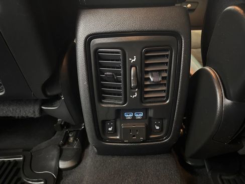 Used 2022 Dodge Durango GT AWD/4WD image 18