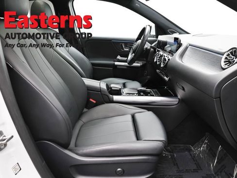 Used 2023 Mercedes-Benz GLA 250 4MATIC w/ Premium Package image 27