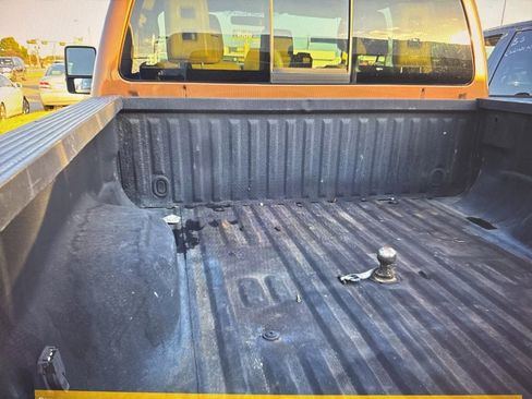 Used 2011 Ford F250 XLT w/ XLT Interior Pkg image 18