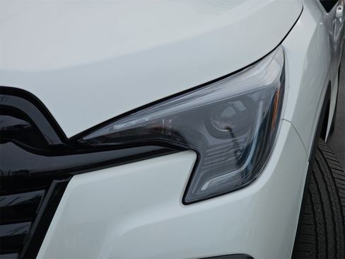 Used 2024 Subaru Ascent Onyx Edition image 35