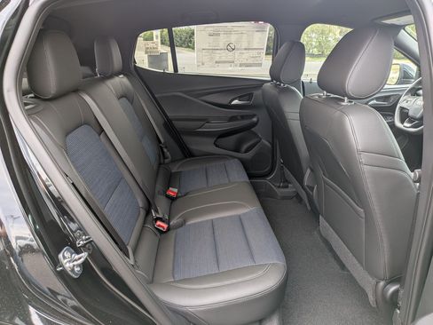 New 2026 Buick Envista Preferred w/ Advanced Safety Package FWD image 24