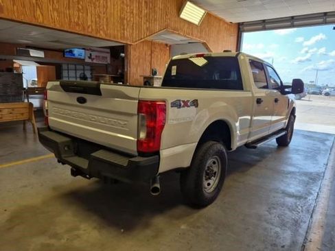 Used 2020 Ford F250 XL w/ Power Equipment Group image 3