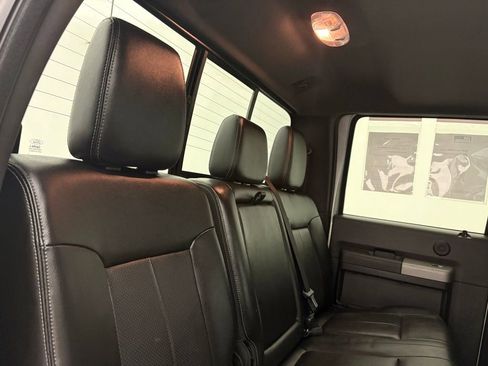 Used 2016 Ford F250 Lariat w/ Lariat Ultimate Package AWD/4WD image 38