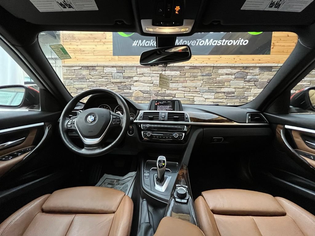 Used 2016 BMW 328i xDrive Sedan AWD/4WD image 31