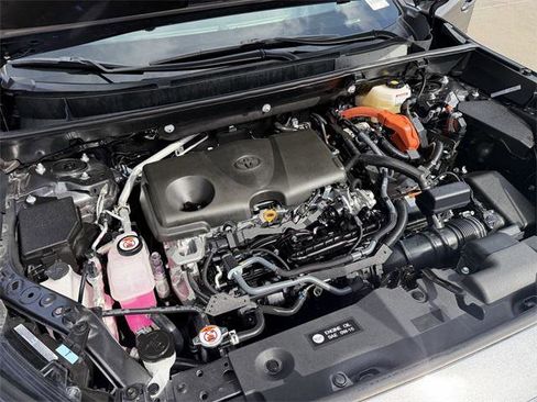 Certified 2025 Toyota RAV4 XLE Premium image 25