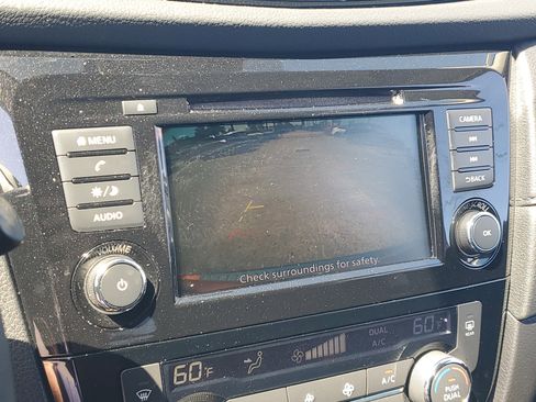 Certified 2020 Nissan Rogue SV image 23