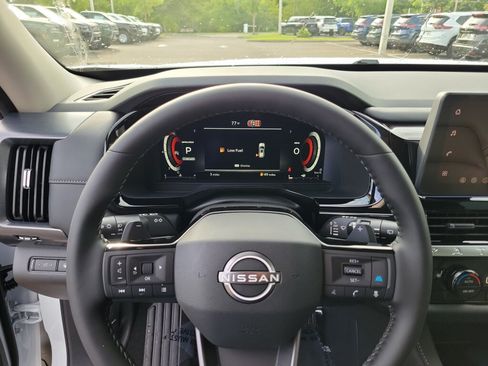 New 2026 Nissan Pathfinder SL FWD image 25