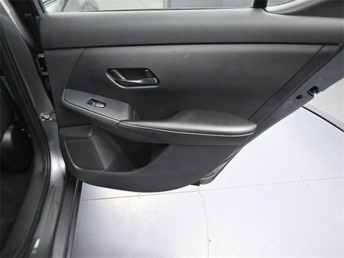 Used 2024 Nissan Sentra SV image 36