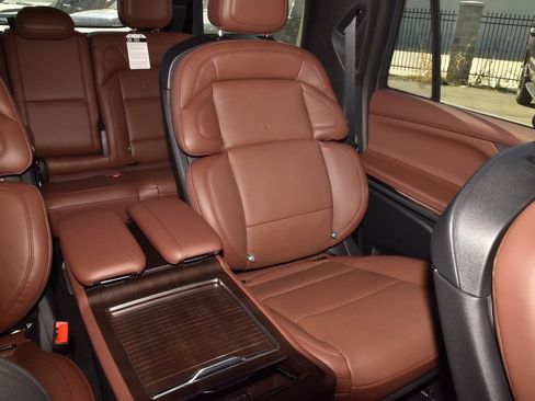 New 2025 Lincoln Navigator L Reserve image 23