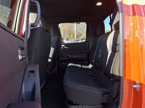 Used 2025 Nissan Frontier PRO-4X w/ Tow Package image 10