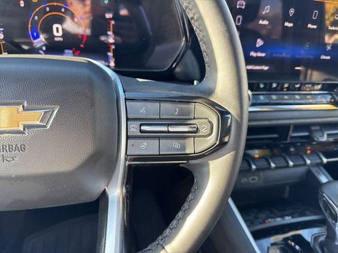 Used 2023 Chevrolet Colorado LT w/ LT Convenience Package III image 16