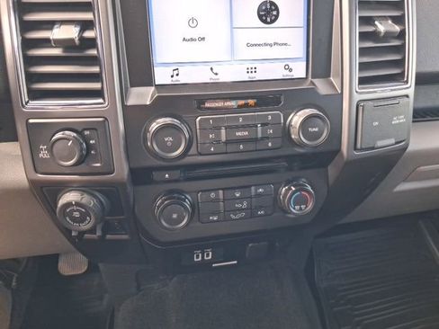 Used 2018 Ford F150 XLT w/ Trailer Tow Package AWD/4WD image 15