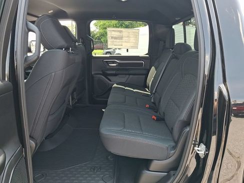 New 2026 RAM 1500 Big Horn AWD/4WD image 9