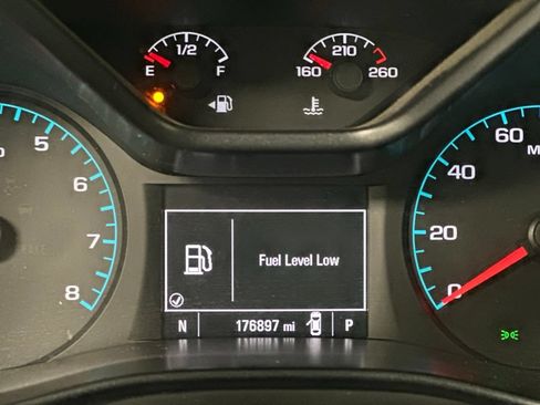 Used 2017 Chevrolet Colorado W/T w/ WT Convenience Package RWD image 5