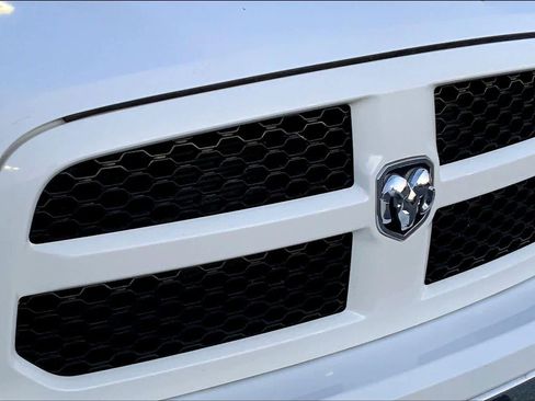 Used 2017 RAM 1500 Outdoorsman image 28