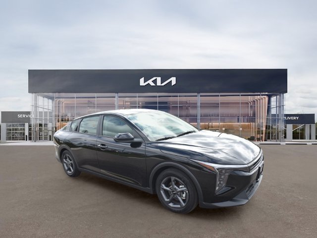 New 2026 Kia K4 FWD image 11