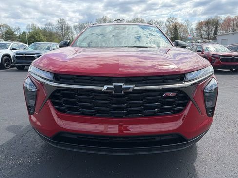 New 2026 Chevrolet Trax RS w/ Driver Confidence Package FWD image 25