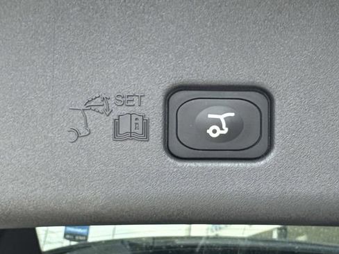 New 2026 Lincoln Nautilus Reserve image 13