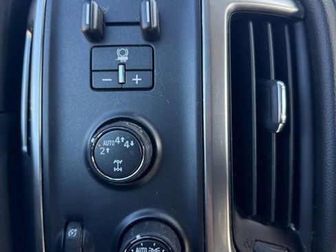 Used 2017 Chevrolet Silverado 1500 LTZ Z71 w/ LTZ Plus Package image 22