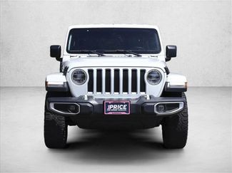 Used 2018 Jeep Wrangler Unlimited Sahara AWD/4WD video 2
