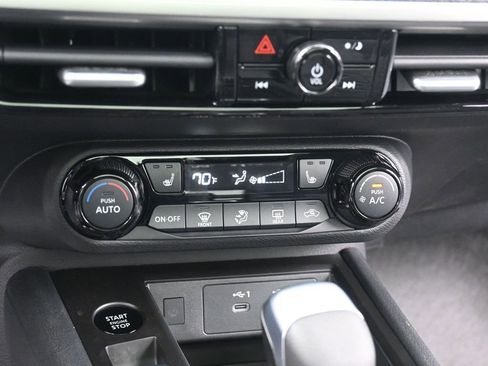 New 2026 Nissan Kicks SV w/ SV Premium Package image 11