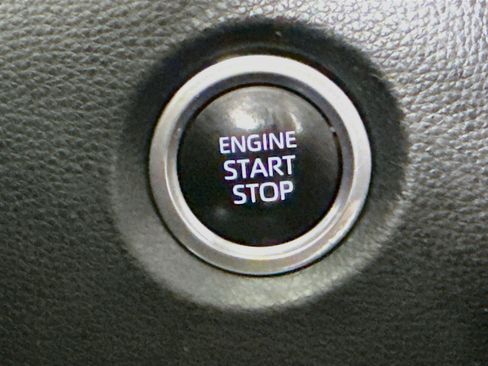 Used 2023 Toyota Corolla SE FWD image 21