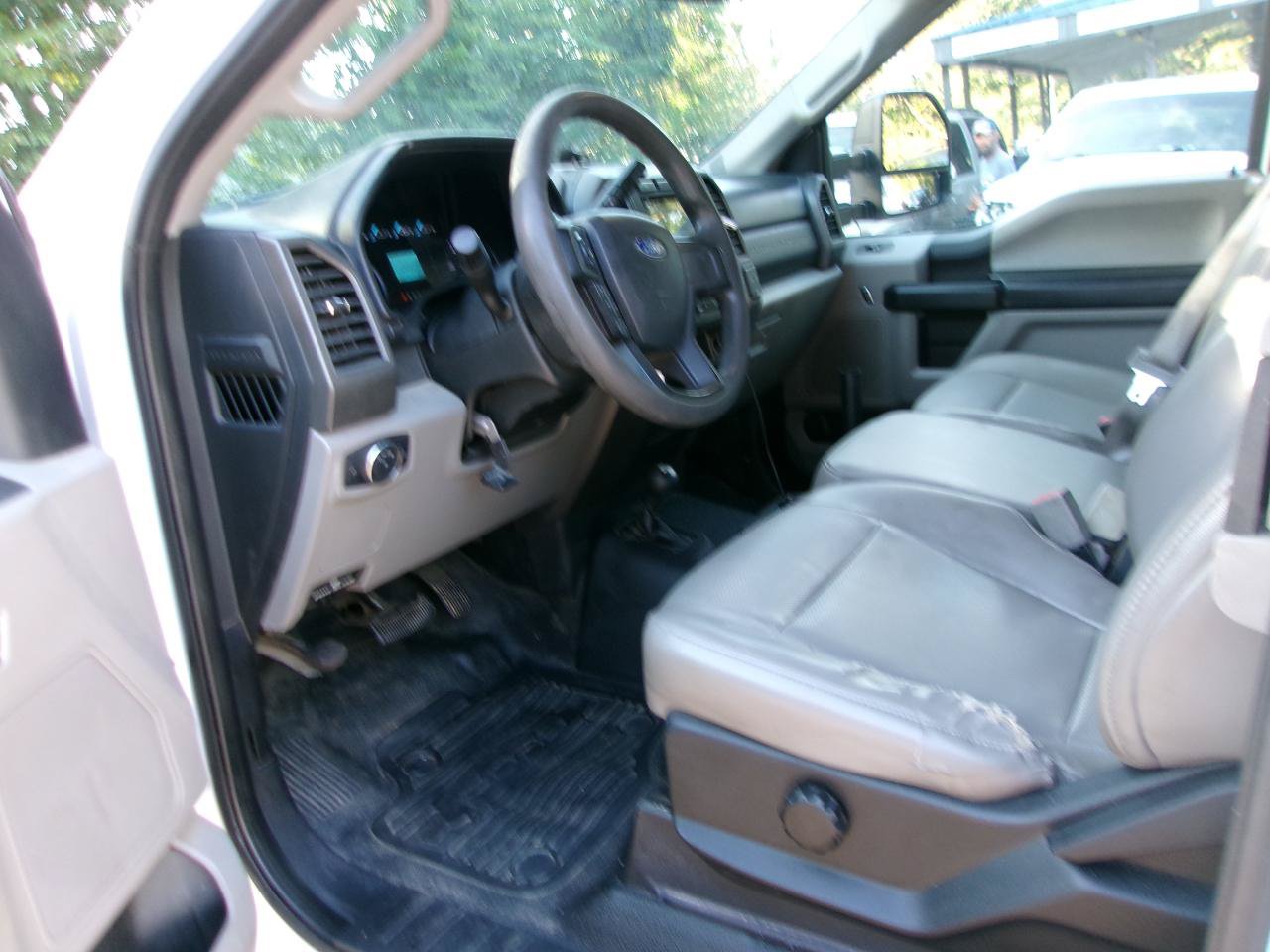 Used 2019 Ford F350 XL w/ Power Equipment Group AWD/4WD image 13