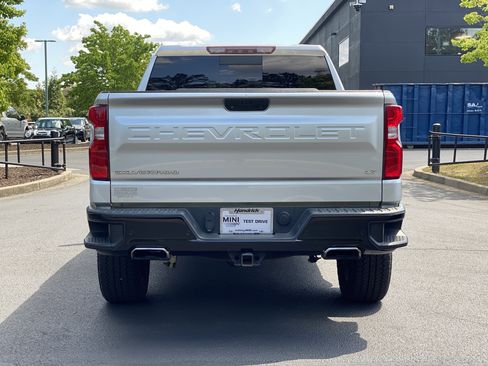 Used 2021 Chevrolet Silverado 1500 LT Trail Boss w/ Convenience Package II image 16