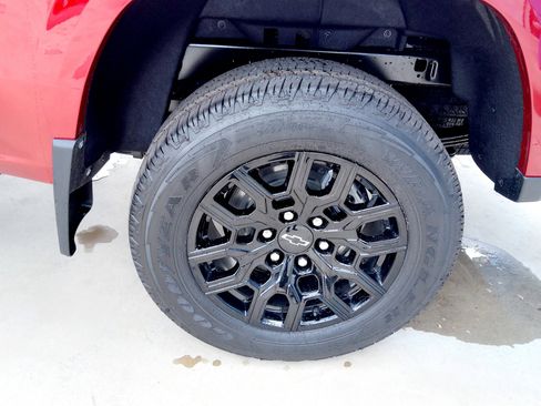 New 2026 Chevrolet Colorado W/T w/ WT Custom Package image 18