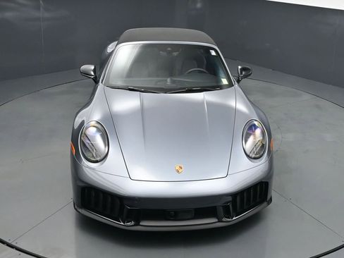 Certified 2026 Porsche 911 Targa 4 GTS w/ Premium Package AWD/4WD image 22